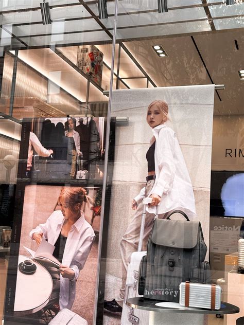 rimowa toronto discount
